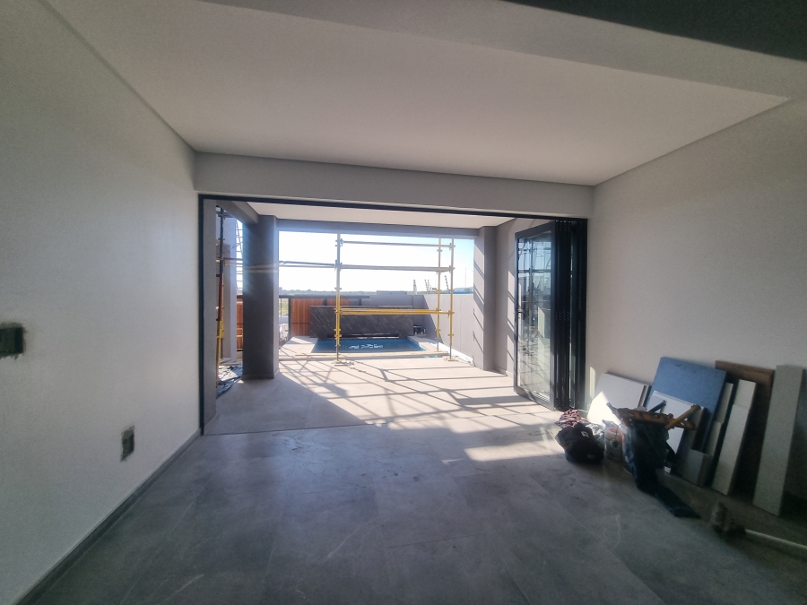 5 Bedroom Property for Sale in Sandown Western Cape